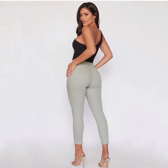 YMY HIGH RISE DISTRESSED ANKLE JOGGER RIPS LIGHT MOSS - Picture 3 of 9